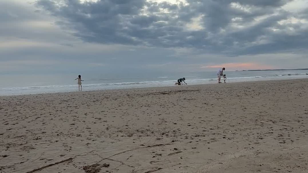 ⁣Children’s playing on the beach video for sale