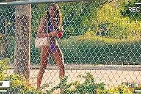 40 Incredible Moments Caught on CCTV Camera