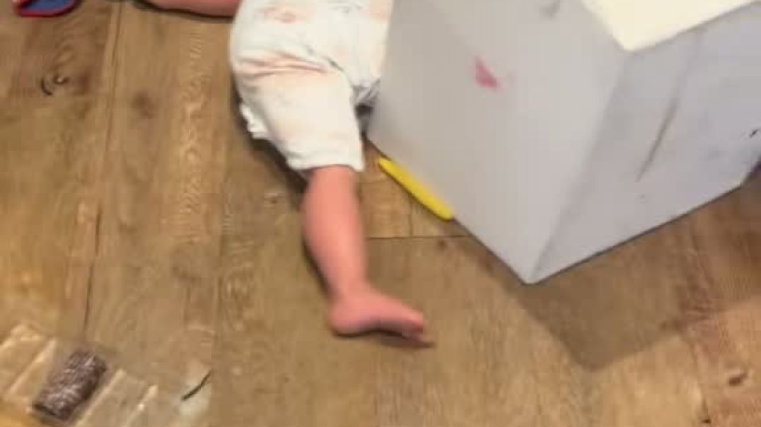 What in here! ว้าย อะไรงะ 😱